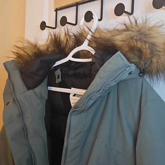 MEC Guides Down Parka - Women's - Picture 3 of 7